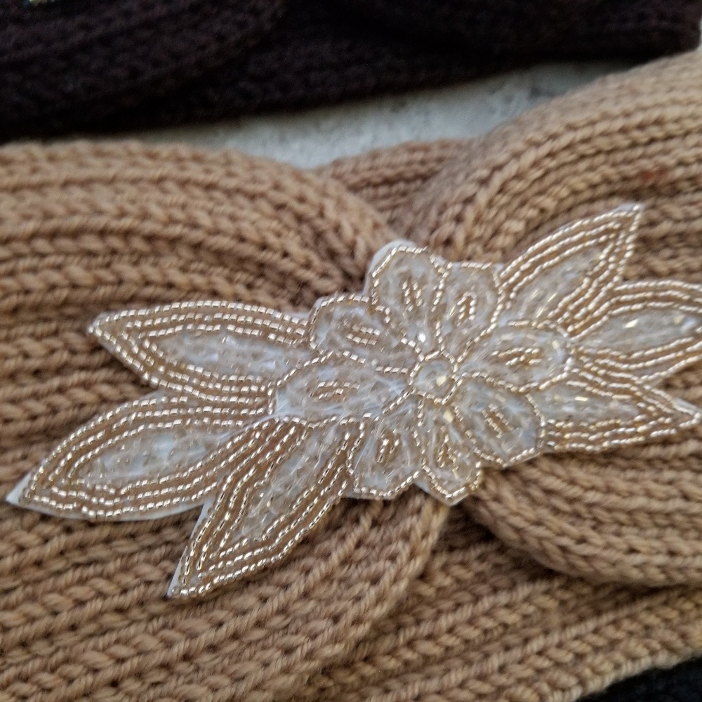 Knit Turban Headband - Picture 5 of 6